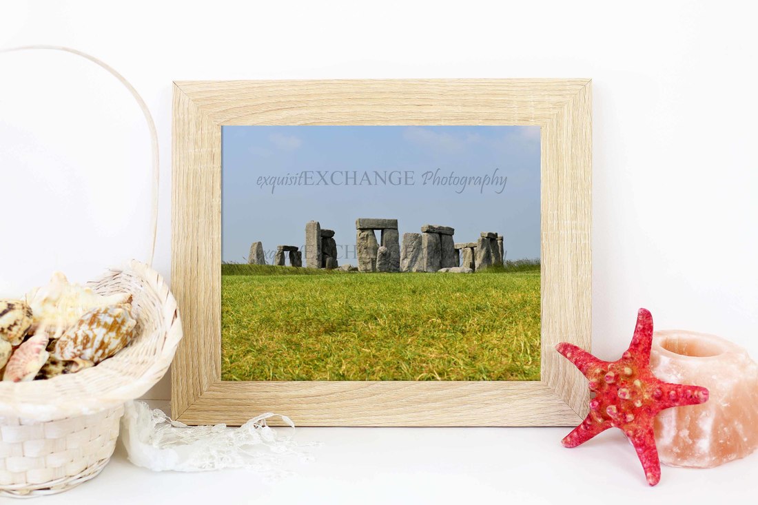 Four Easy Day Trips from London; Stonehenge; travel photography by exquisitEXPLORAITONS Travel Blog