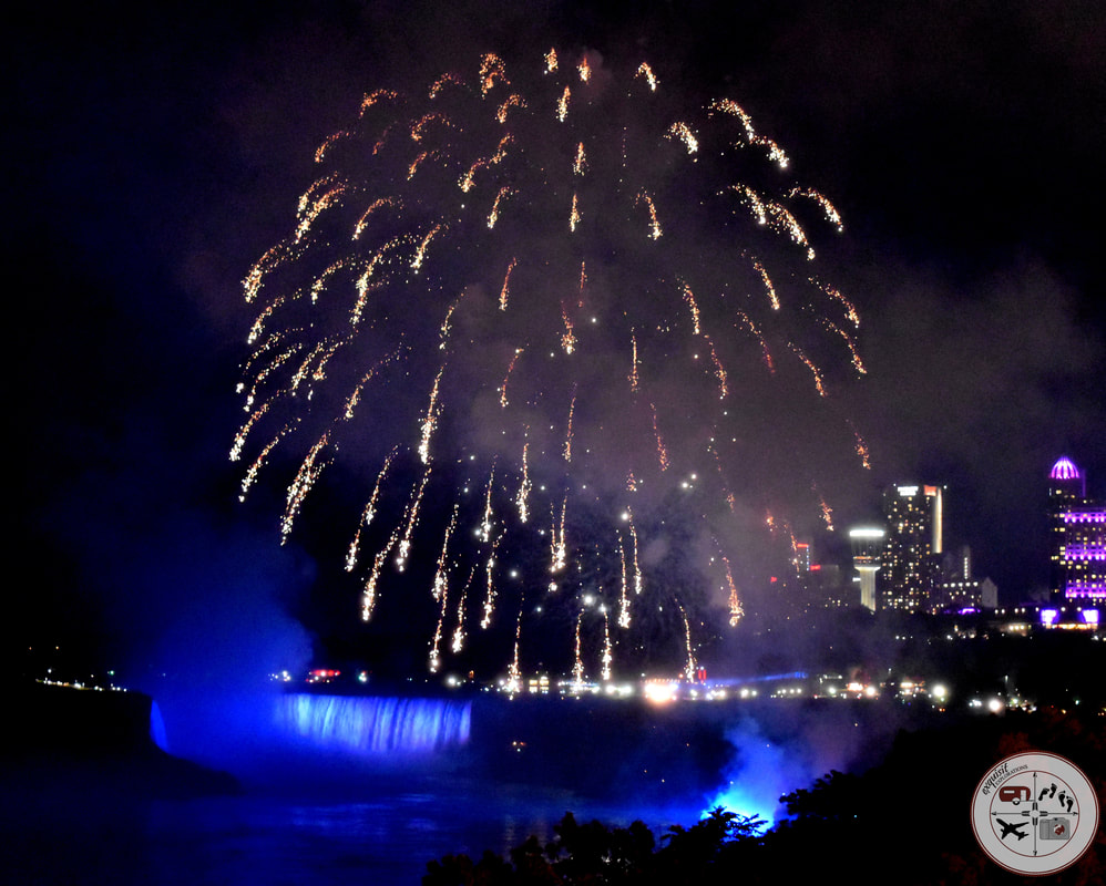 Fireworks, Niagara Falls #topten #top10 #thingstodo #traveltips #travelblog