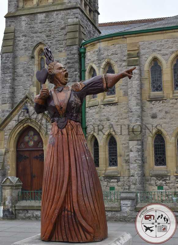 The Queen of Hearts, Alice in Wonderland, Llandudno, Wales; sculptures, street art