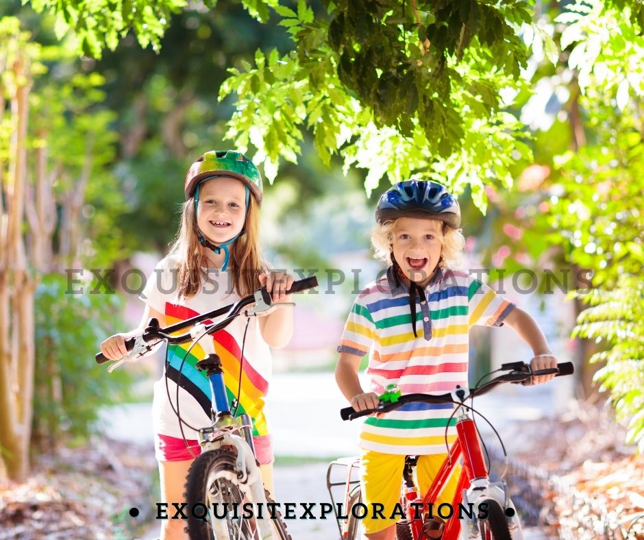 For a fun family staycation, see your hometown a different way by biking or walking. exquisitEXPLORATIONS Travel Blog; lifestyle blog; family travel; what is a staycation