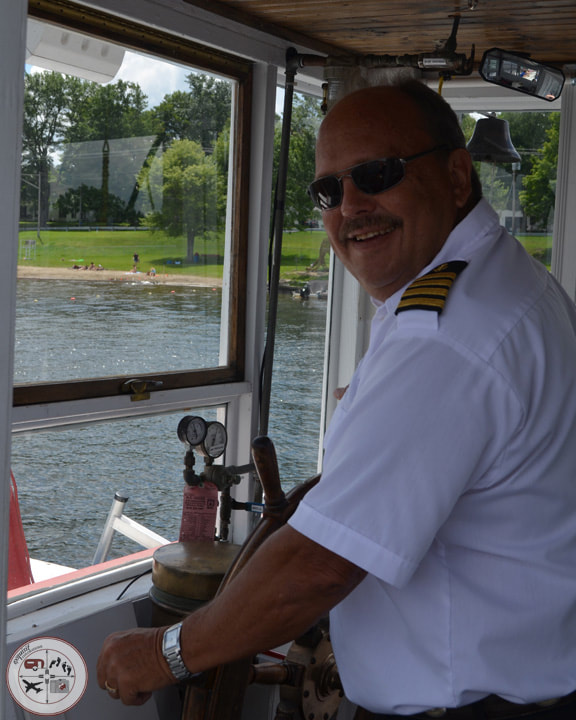 Captain Clair, captain of the Barbara J in Conneaut Lake, PA #boattour #conneautlake #historicboat #paddleboat