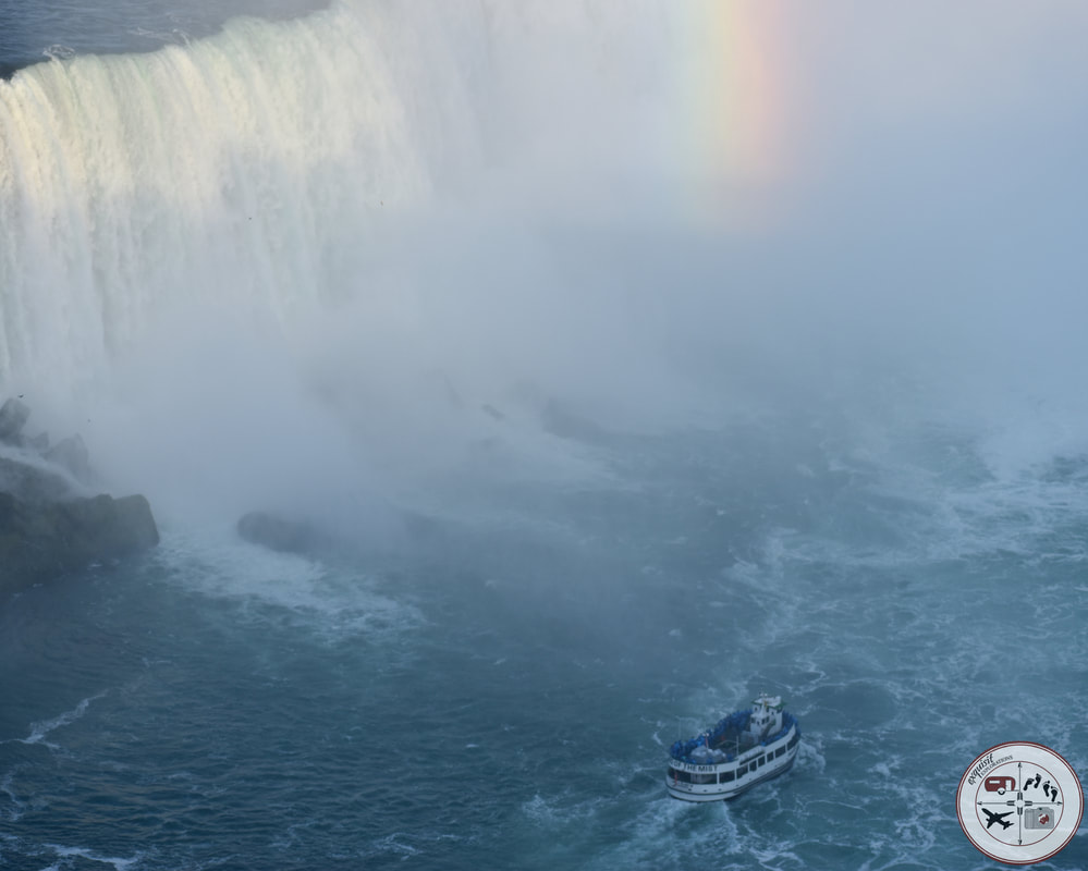 Maid of the Mist in Niagara Falls #topten #top10 #thingstodo #traveltips #travelblog