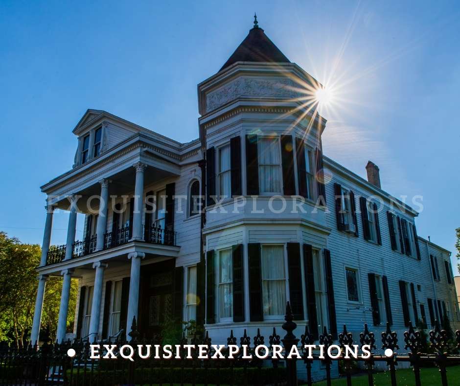 Things to Do in New Orleans With Kids by exquisitEXPLORATIONS Travel Blog; see one of many historic homes in the Garden District of New Orleans